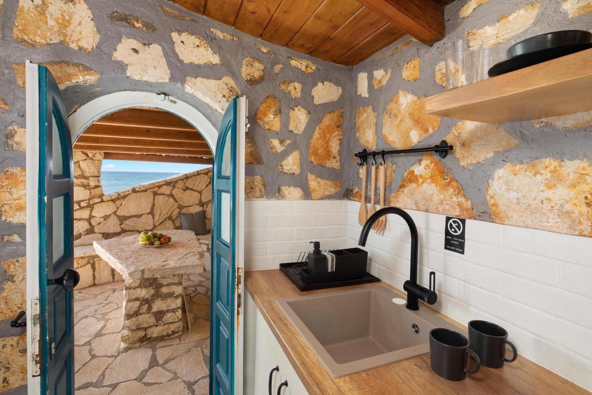 Kyma Suites - Adult Only Accommodation Almiros Beach 外观 照片